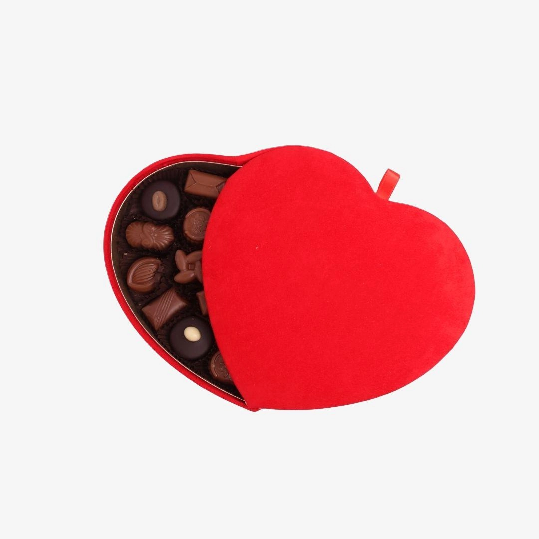 Valonia kırmızı kadife kalp 310GR