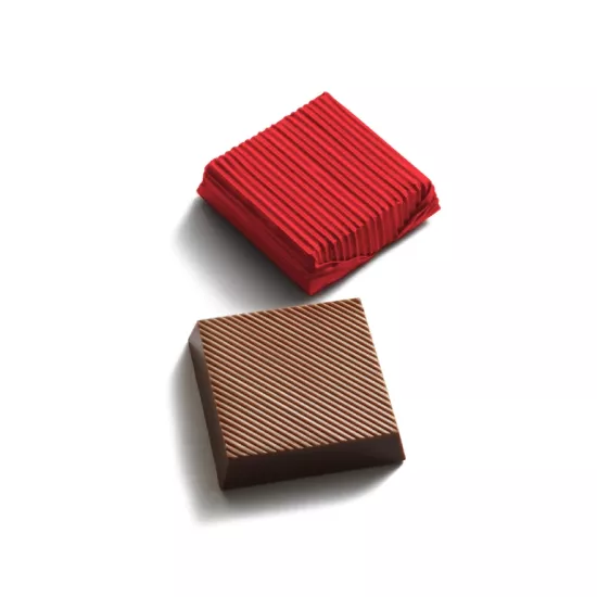 KARE KLASİK KIRMIZI  250GR.