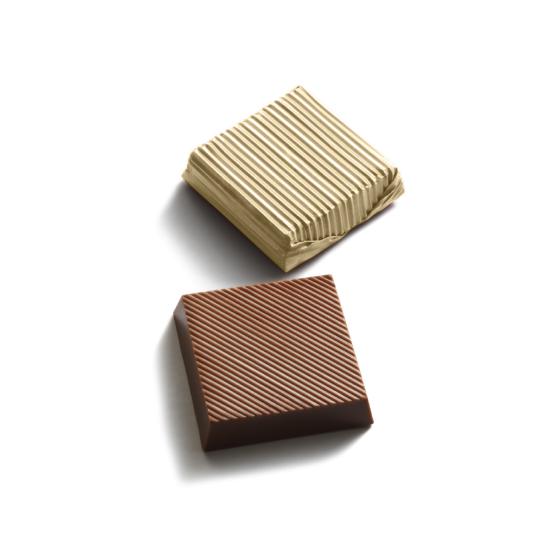 Kare Klasik / Altın  2,5Kg